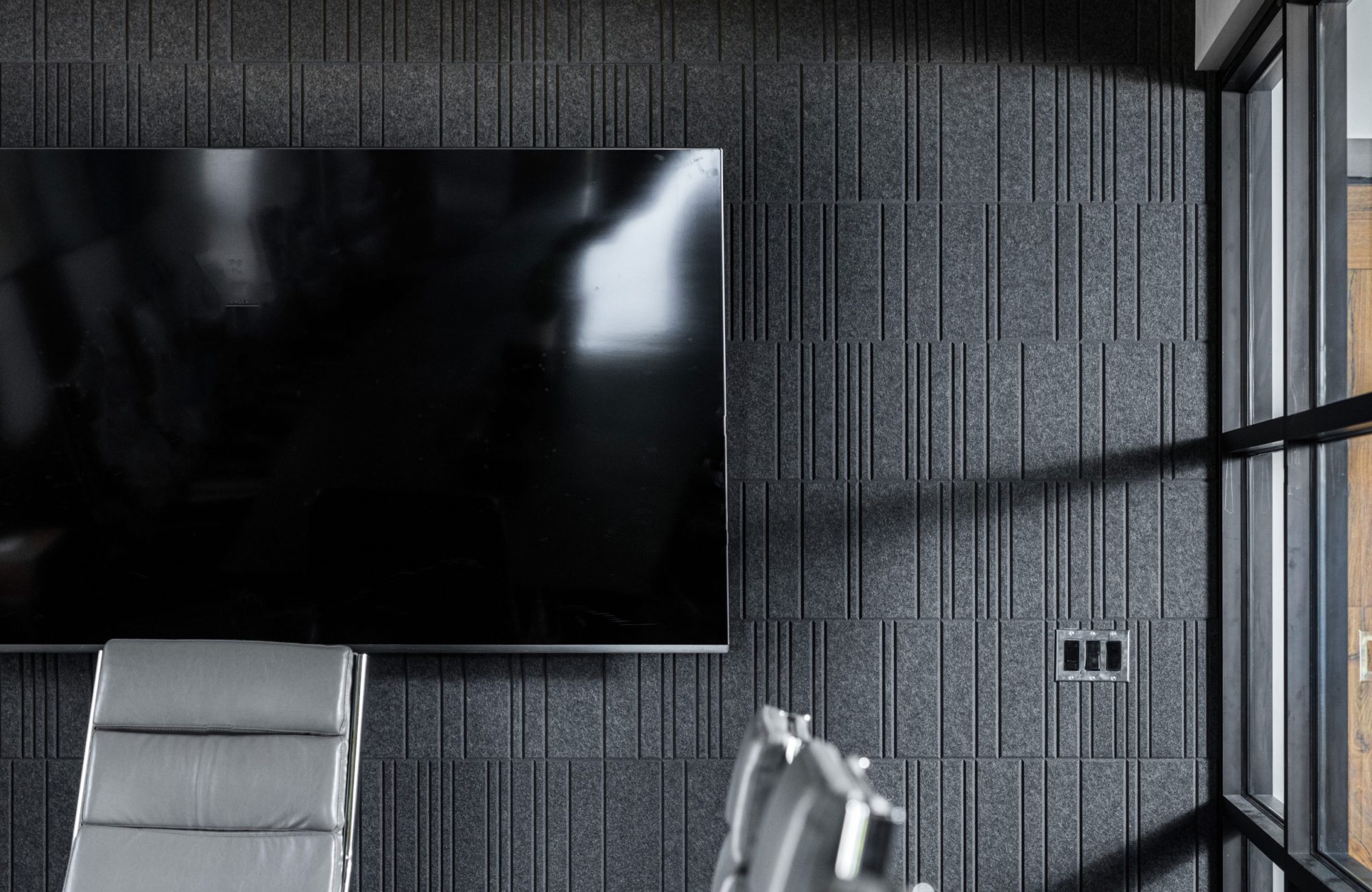 Fracture Tiles, Barcode | Grey | Premier Collection
